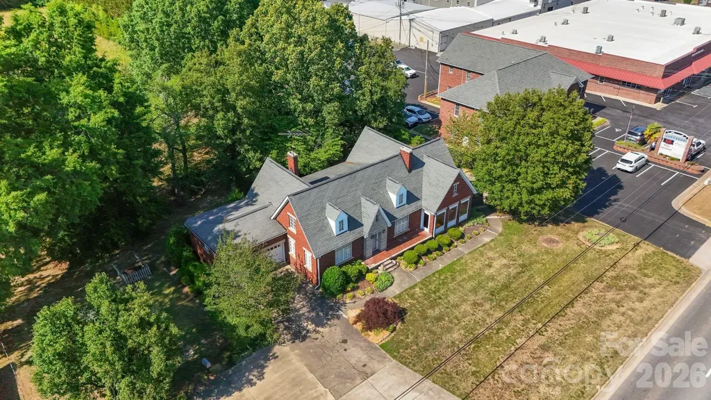 4255 Nc Hwy 24/27 Highway E Midland NC 28107