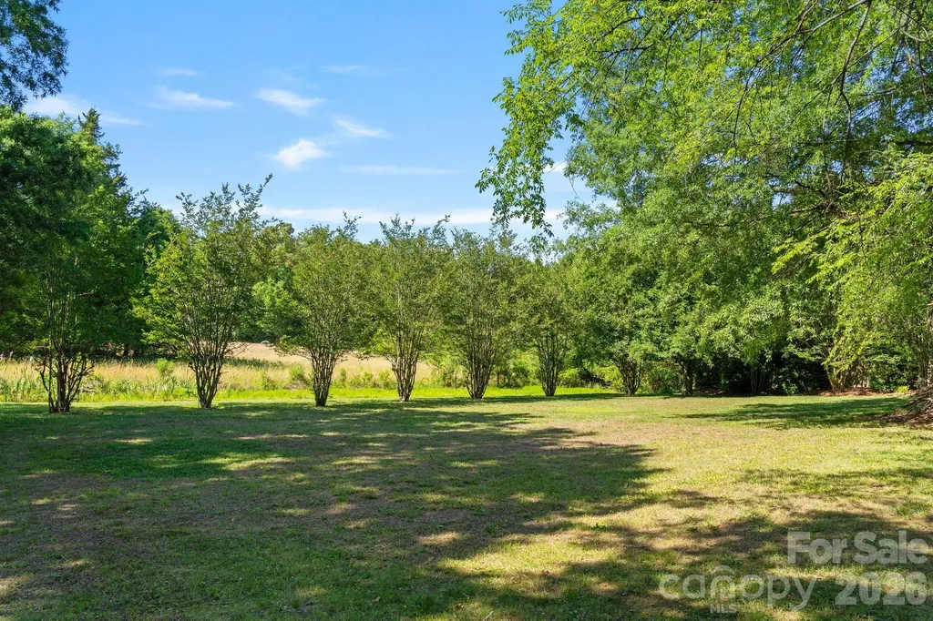 4255 Nc Hwy 24/27 Highway E Midland NC 28107
