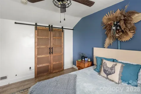 354 Boulder View Drive Flat Rock NC 28731