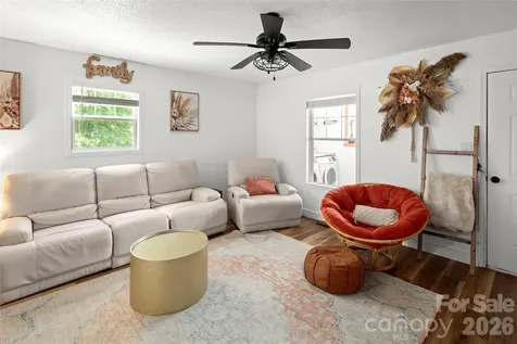 354 Boulder View Drive Flat Rock NC 28731