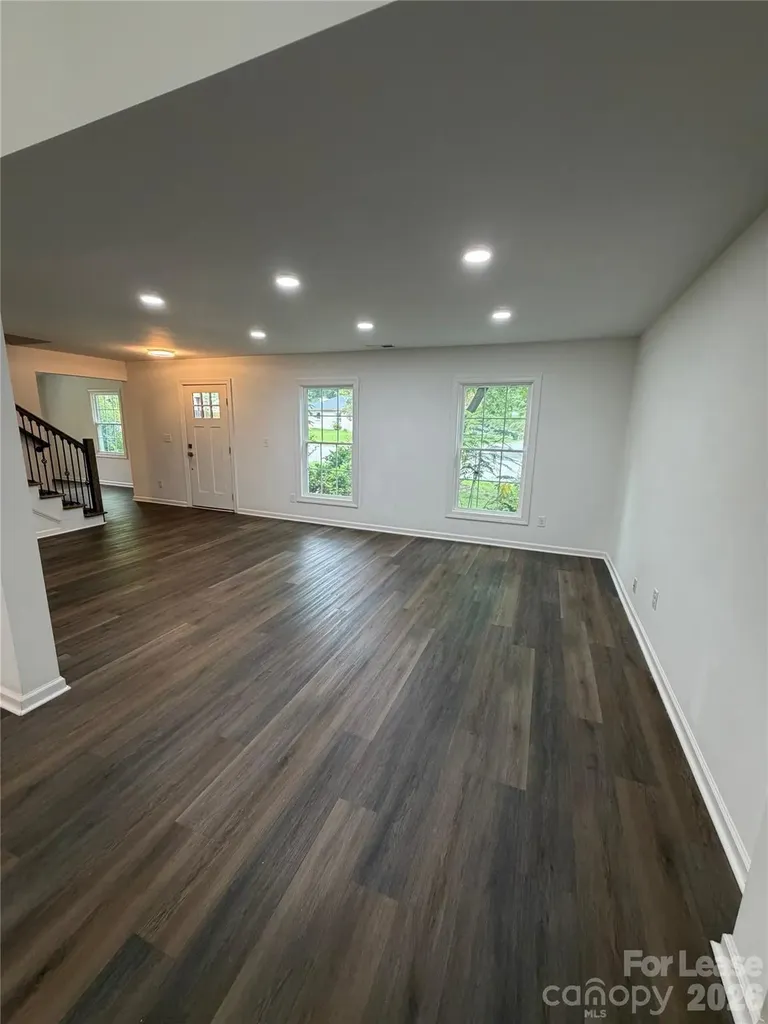 5406 Barrington Drive Charlotte NC 28215
