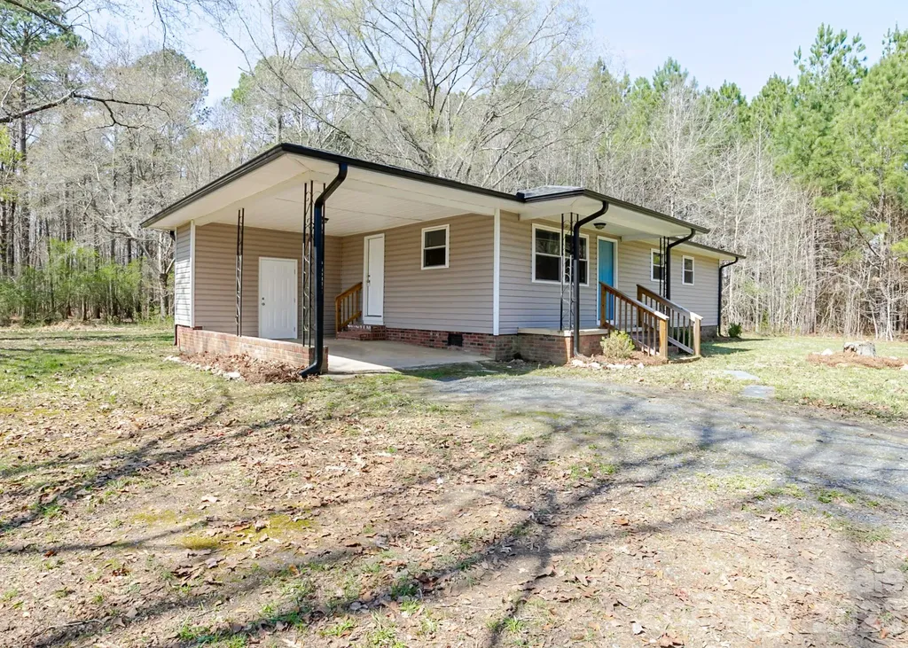 5028 Nc 109 Highway S Mount Gilead NC 27306