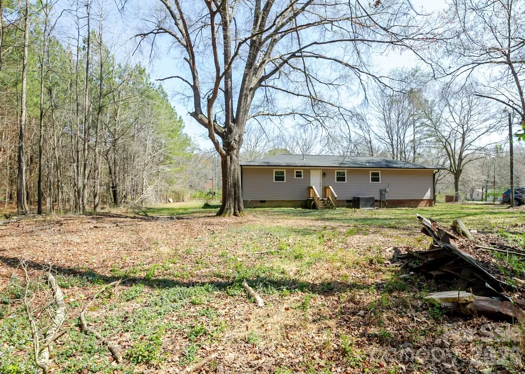 5028 Nc 109 Highway S Mount Gilead NC 27306