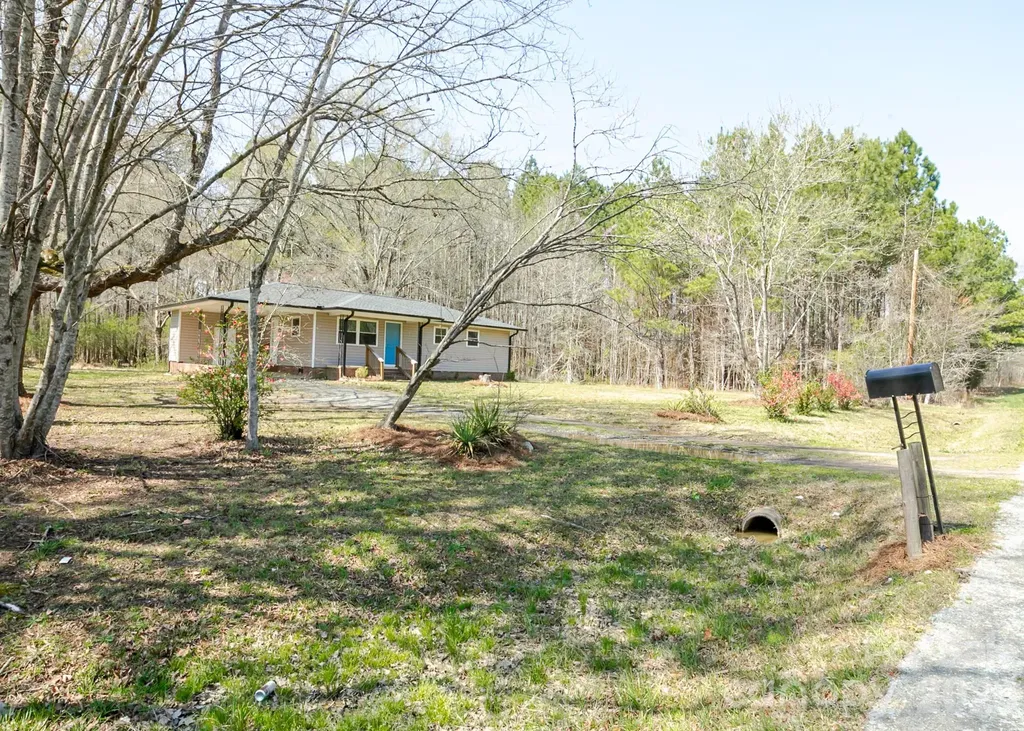 5028 Nc 109 Highway S Mount Gilead NC 27306