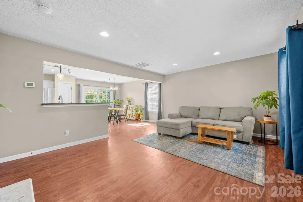 5550 Mt Mansfield Road Charlotte NC 28278