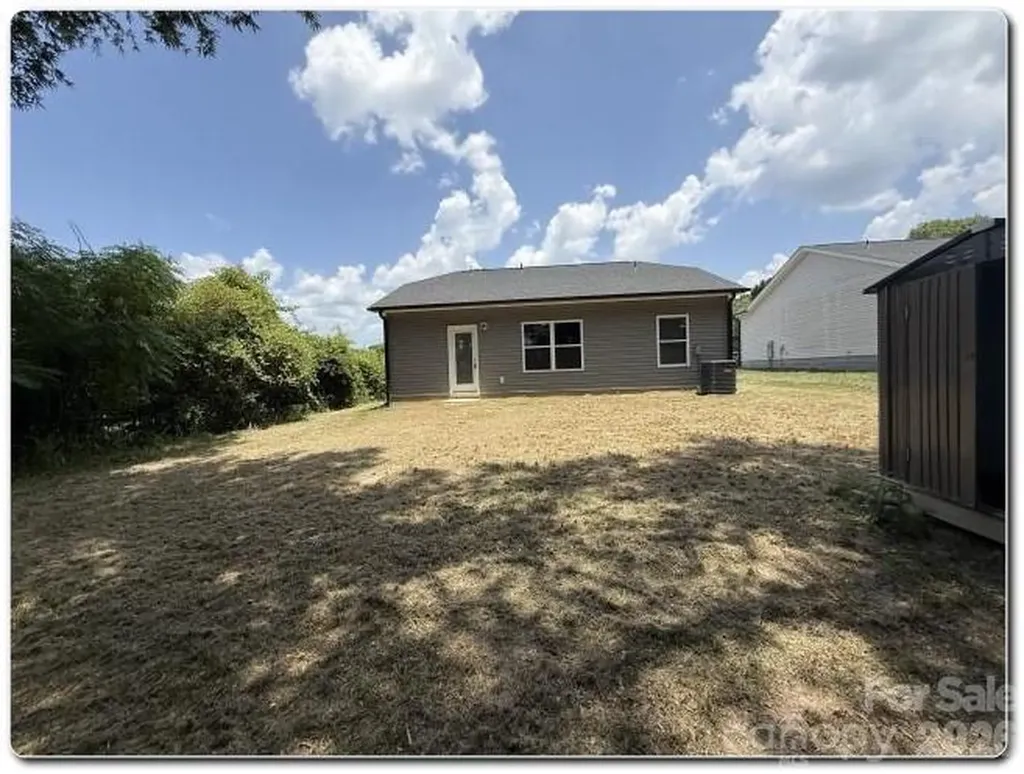 219 N Scruggs Street Gastonia NC 28052