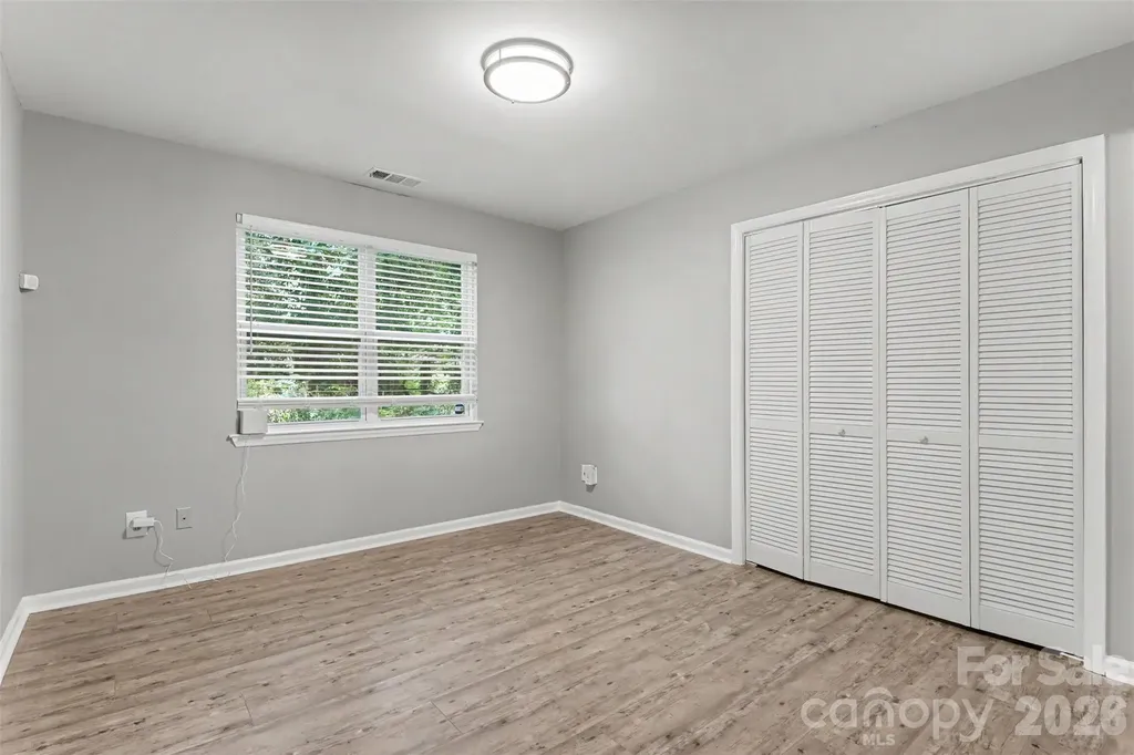 1001 Churchill Downs Court Charlotte NC 28211