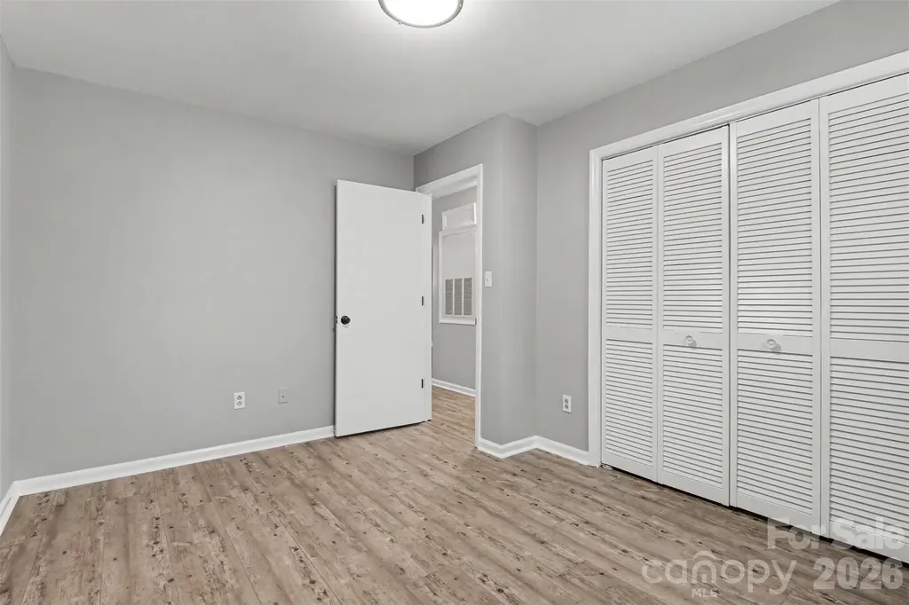 1001 Churchill Downs Court Charlotte NC 28211