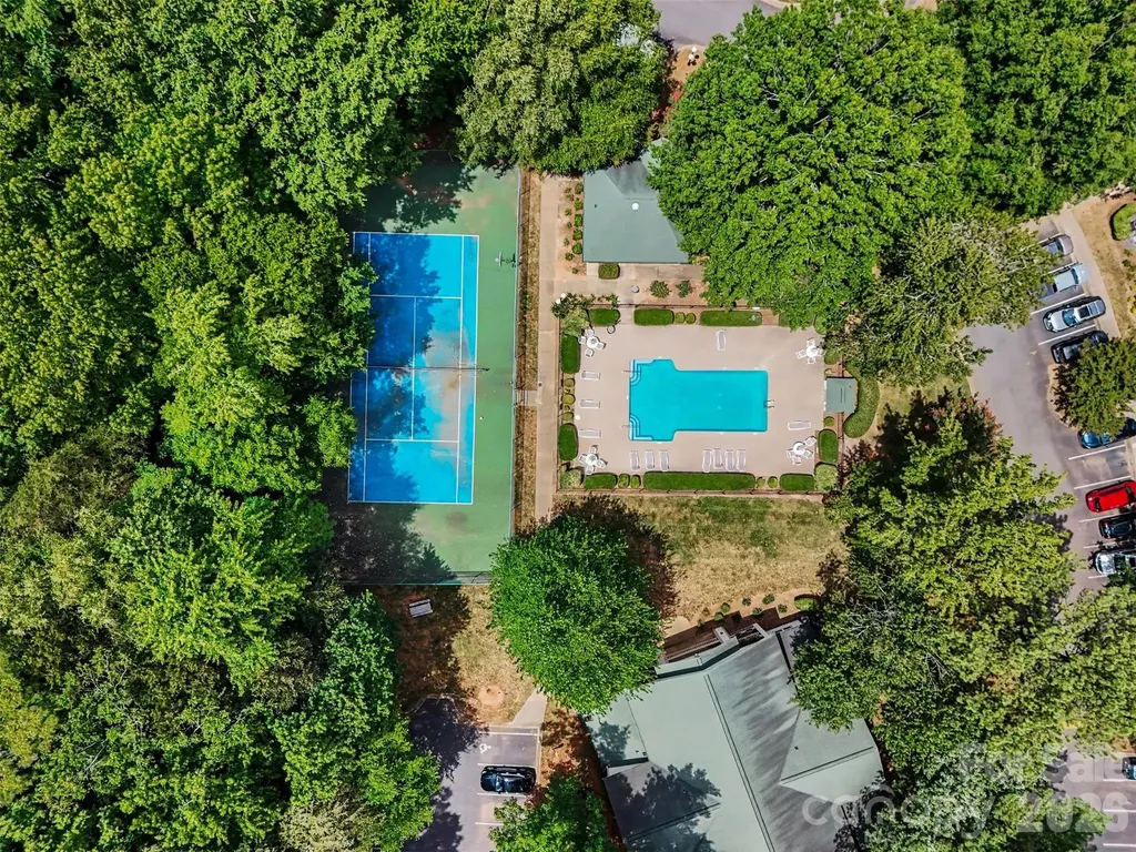 1001 Churchill Downs Court Charlotte NC 28211