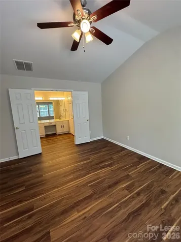 6834 Beverly Springs Drive Charlotte NC 28270