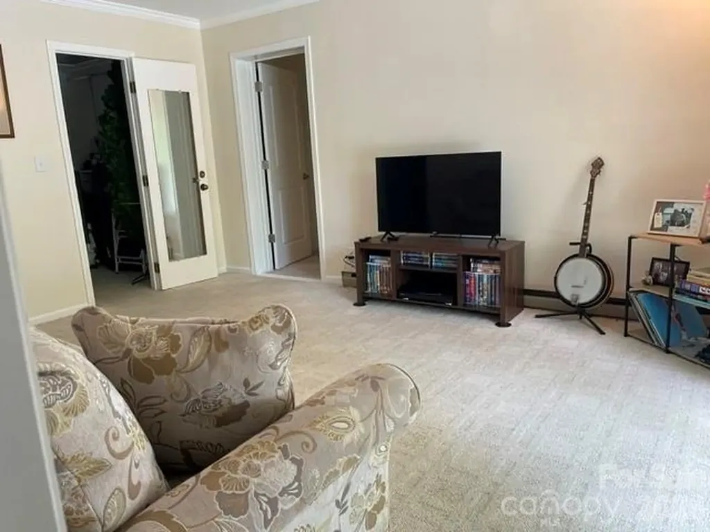 222 Sedi Lane Brevard NC 28712