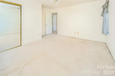 803 Woodlea Court Asheville NC 28806