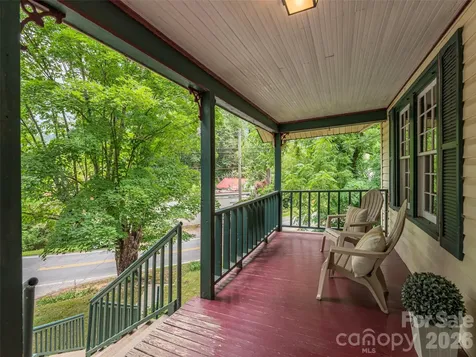 5249 Old Clyde Road Clyde NC 28721