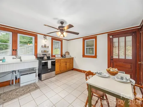 5249 Old Clyde Road Clyde NC 28721