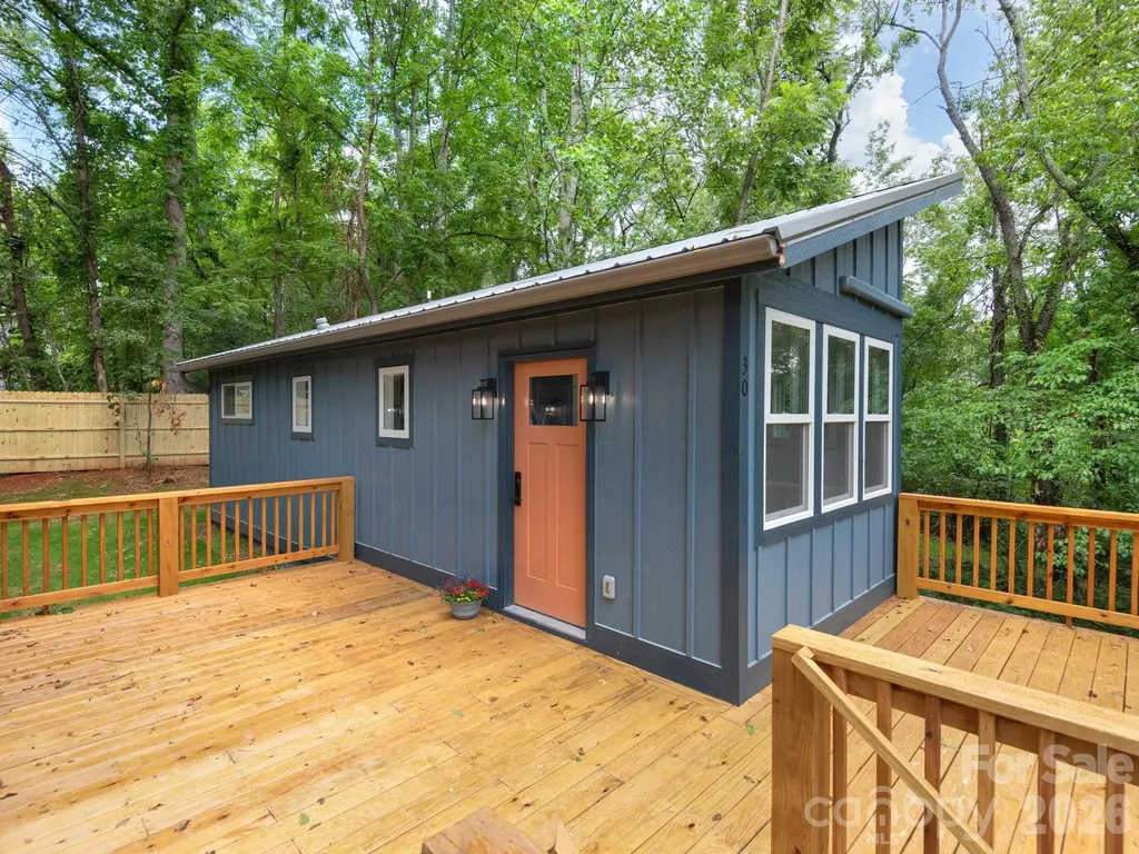30 Pine Road Asheville NC 28805