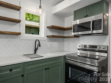 30 Pine Road Asheville NC 28805
