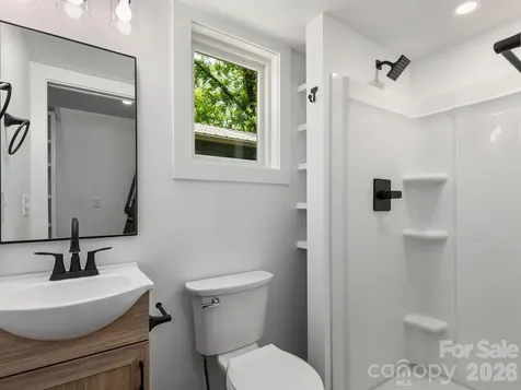 30 Pine Road Asheville NC 28805