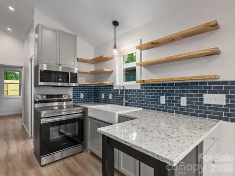 30 Pine Road Asheville NC 28805