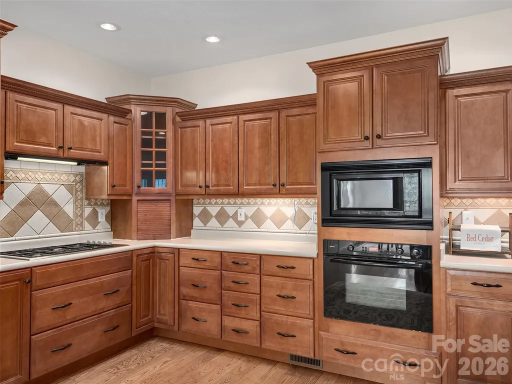 84 Red Cedar Drive Hendersonville NC 28792