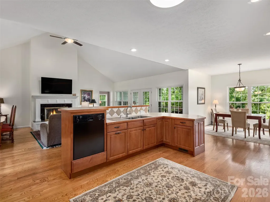 84 Red Cedar Drive Hendersonville NC 28792