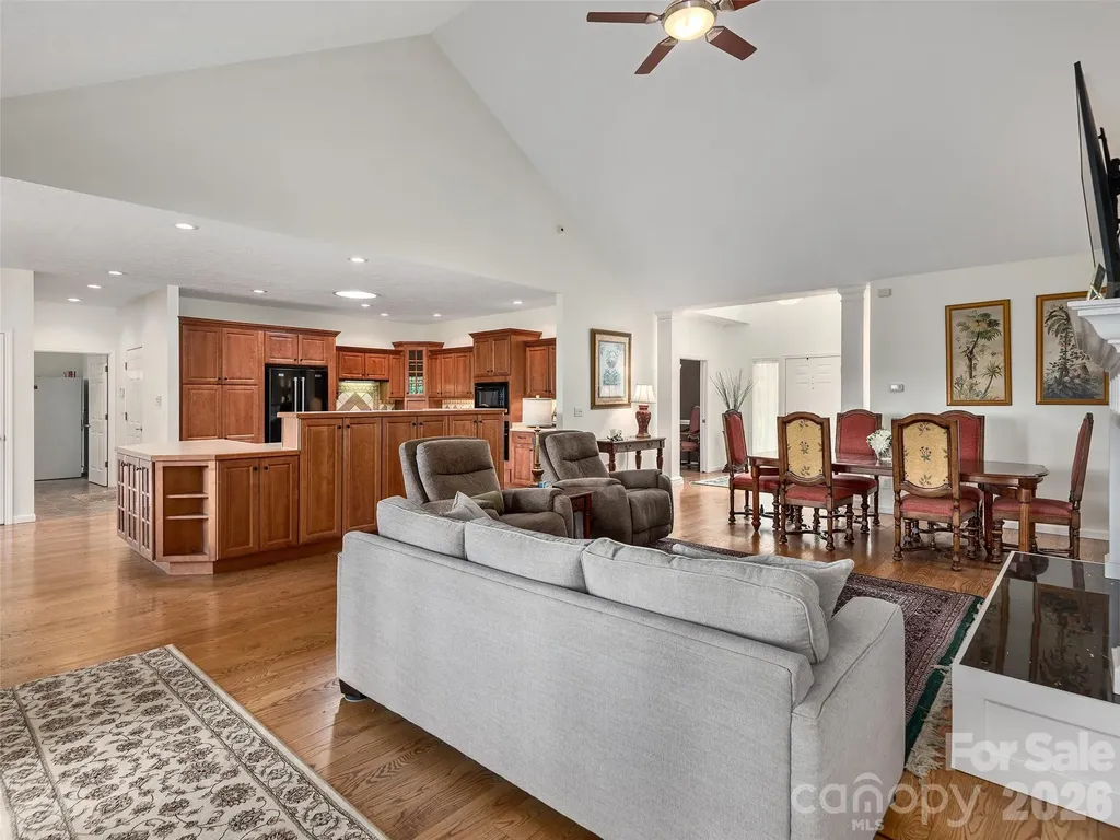 84 Red Cedar Drive Hendersonville NC 28792