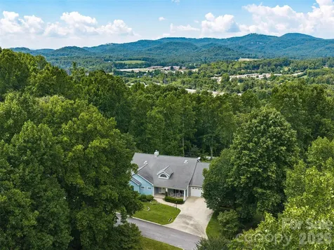 84 Red Cedar Drive Hendersonville NC 28792