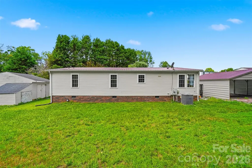 3627 Beachtree Drive Hudson NC 28638