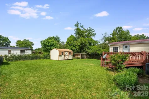 505 Crescent Way Horse Shoe NC 28742