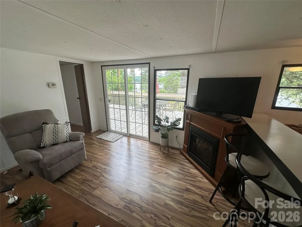 535 Lake Shore Drive New London NC 28127