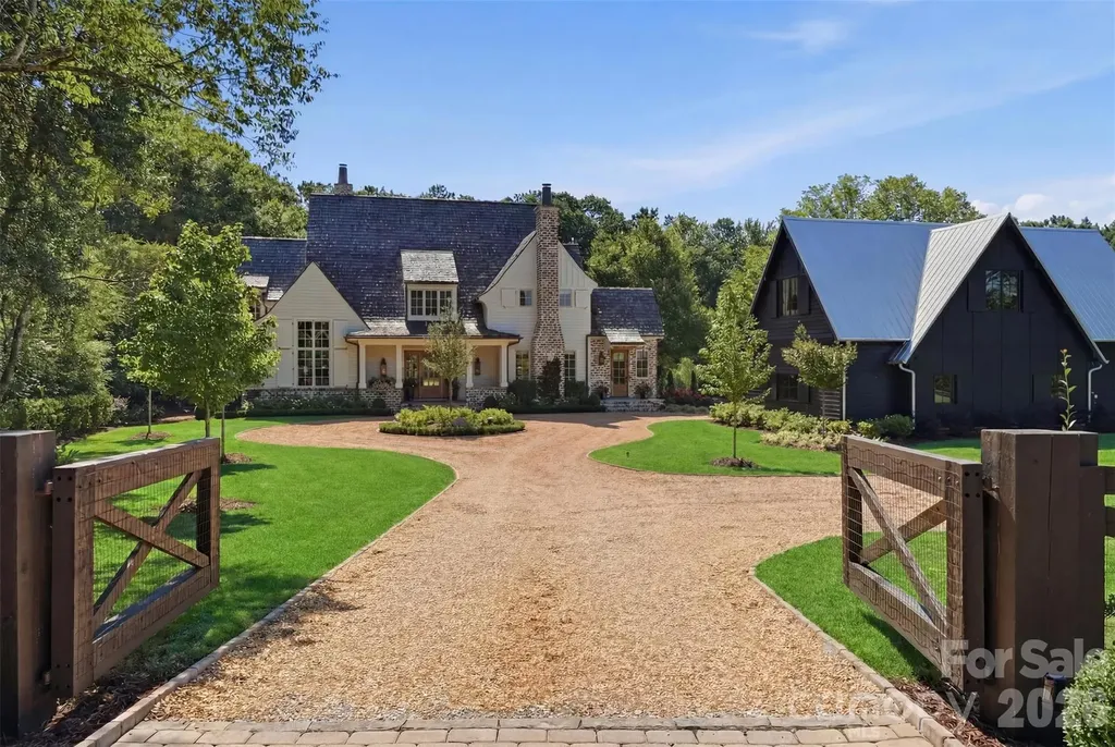 1212 Gardendale Road Fort Mill SC 29708