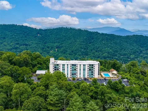 647 Town Mountain Road Asheville NC 28804