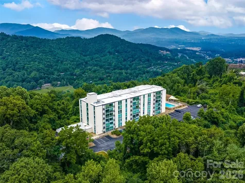 647 Town Mountain Road Asheville NC 28804