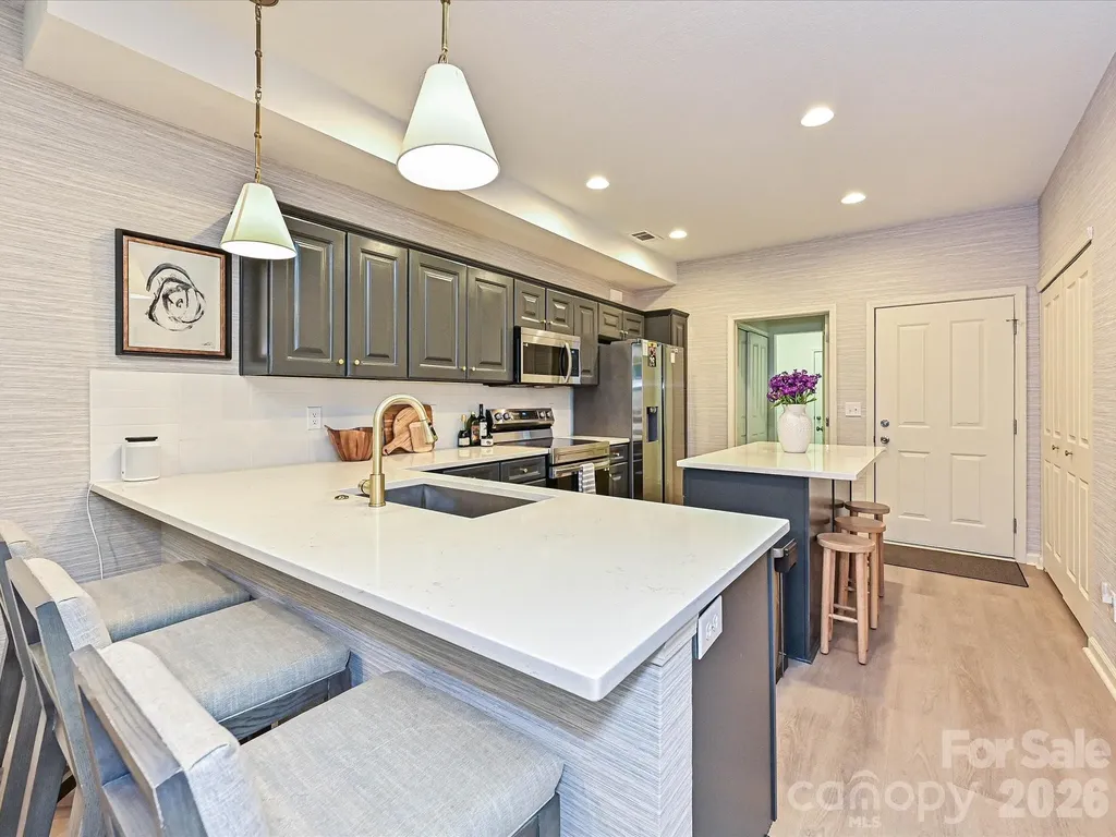 3520 S Bank Court Matthews NC 28105