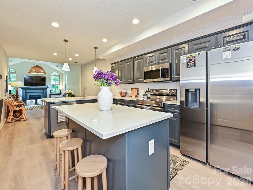 3520 S Bank Court Matthews NC 28105