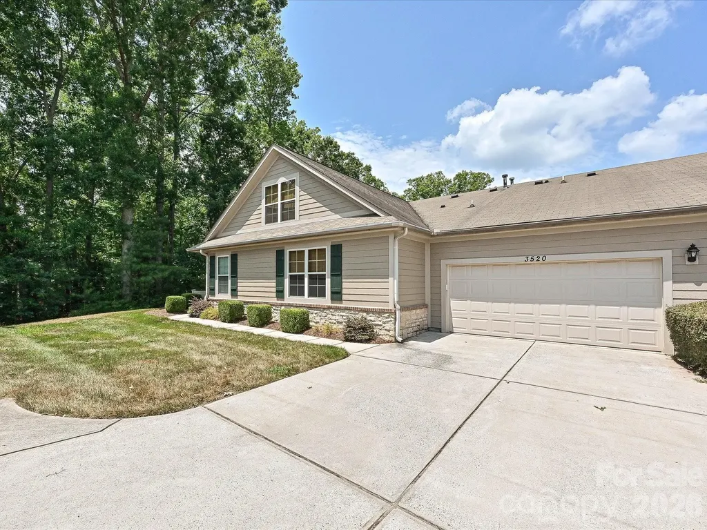 3520 S Bank Court Matthews NC 28105