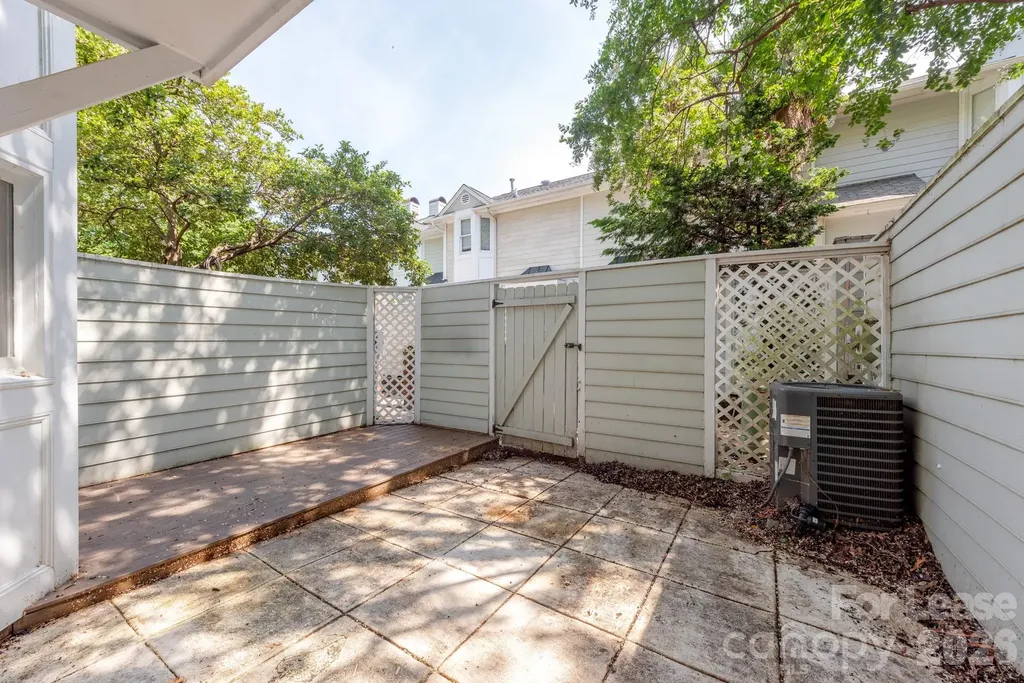 437 Clarkson Green Street Charlotte NC 28202