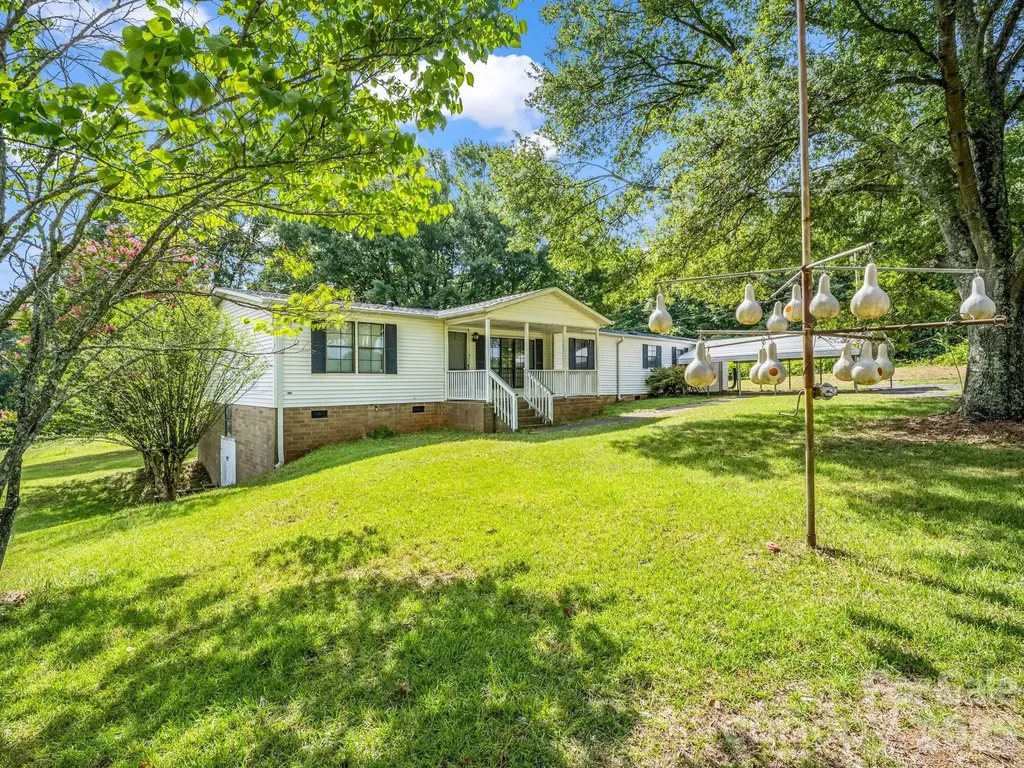 141 Hicks Grove Extension Mooresboro NC 28114