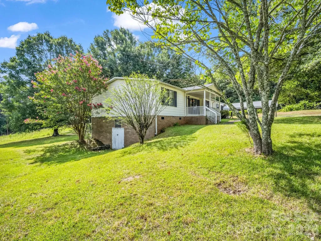 141 Hicks Grove Extension Mooresboro NC 28114