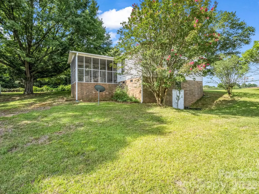 141 Hicks Grove Extension Mooresboro NC 28114