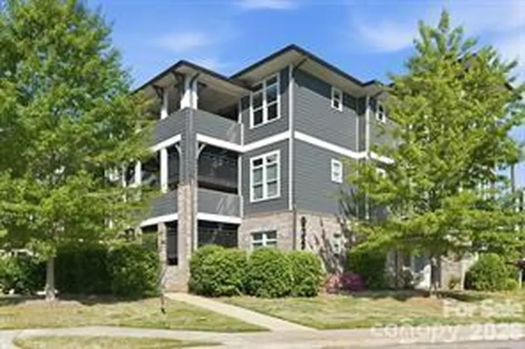 935 Mcalway Road Charlotte NC 28211