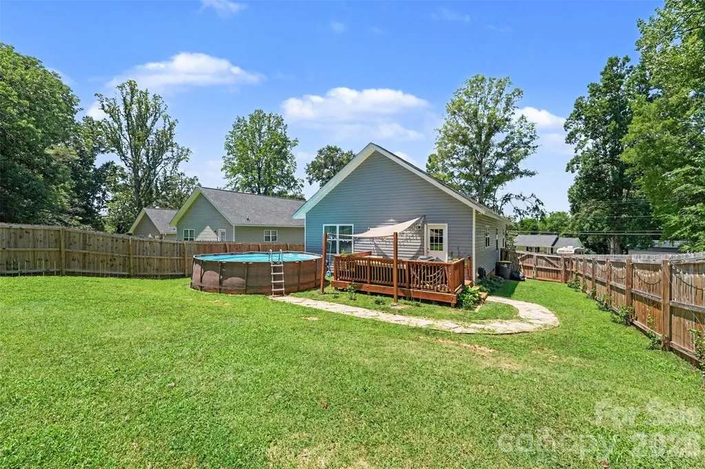 107B Wayne Avenue Kannapolis NC 28081