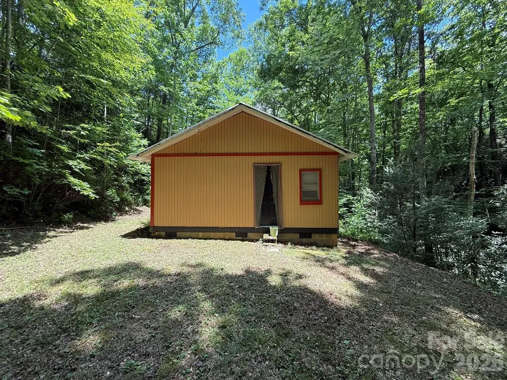181 Lyman Lane Rosman NC 28772