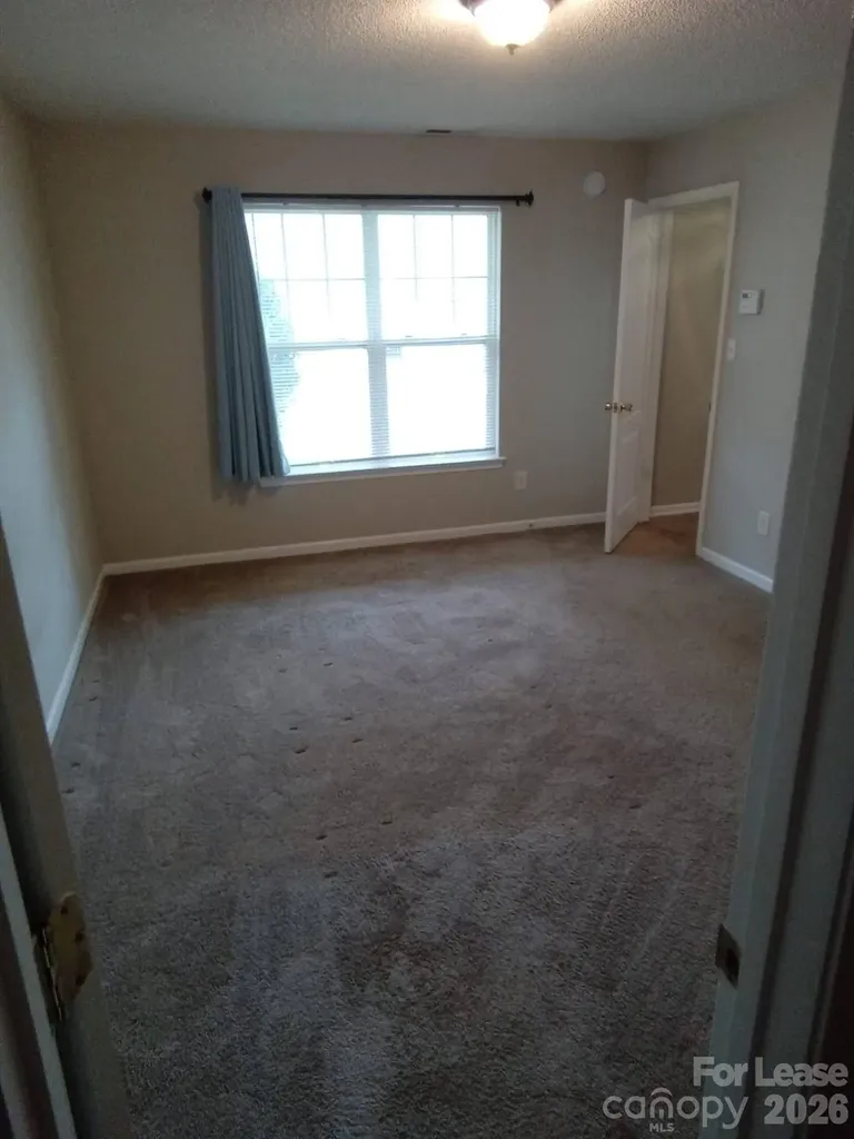 738 Ablow Drive Matthews NC 28105
