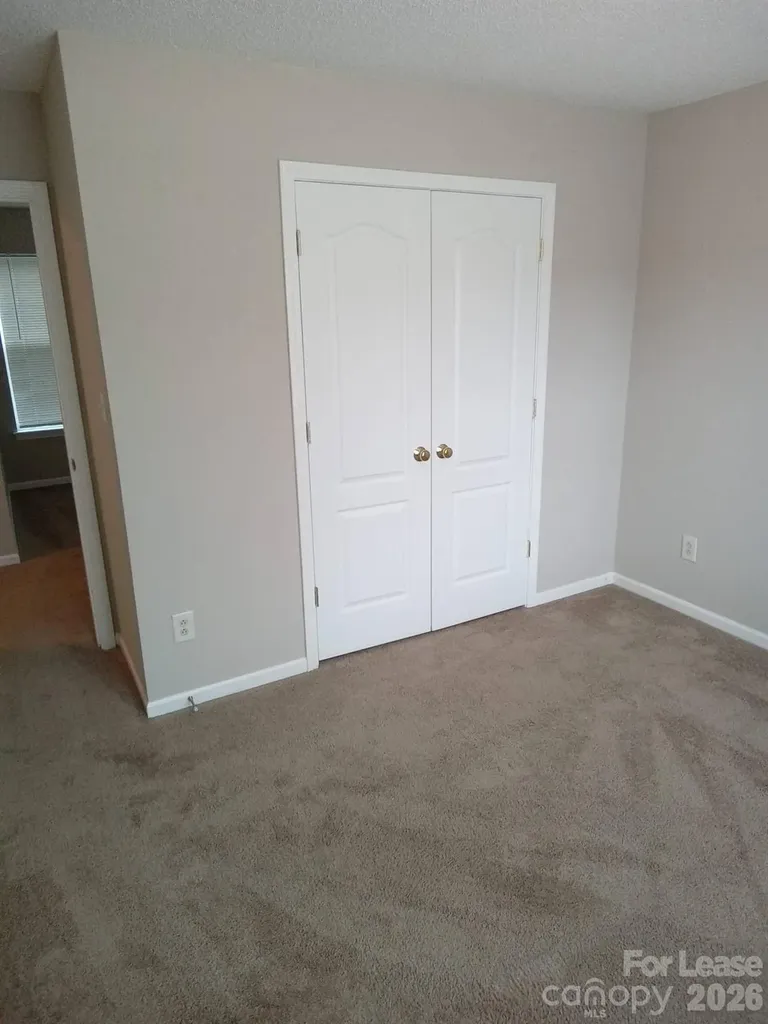 738 Ablow Drive Matthews NC 28105