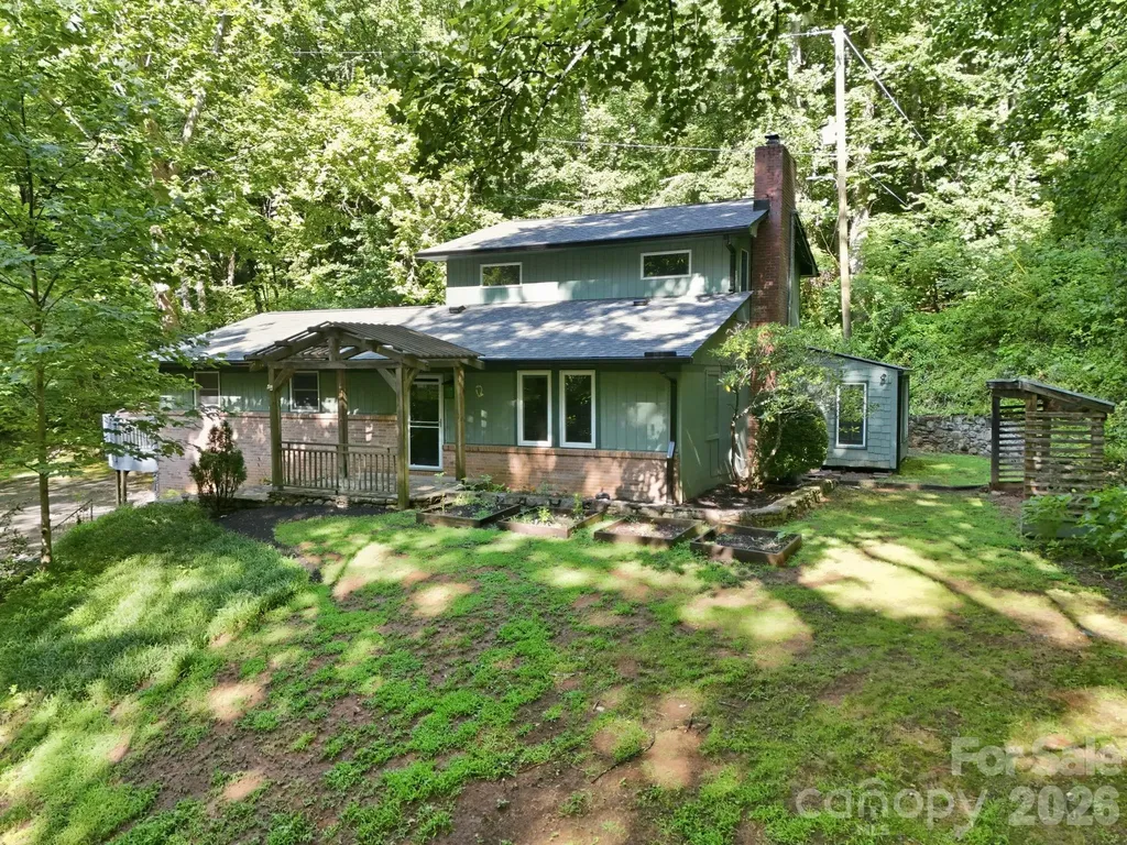 222 Morgan Cove Road Candler NC 28715