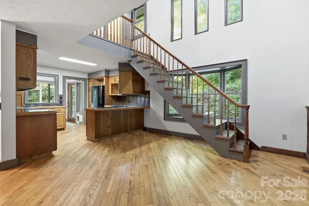 222 Morgan Cove Road Candler NC 28715