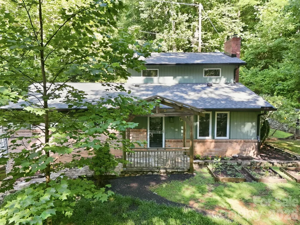 222 Morgan Cove Road Candler NC 28715