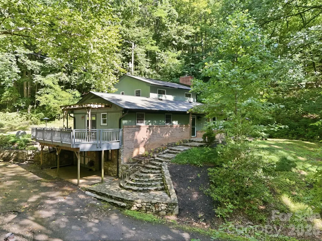 222 Morgan Cove Road Candler NC 28715