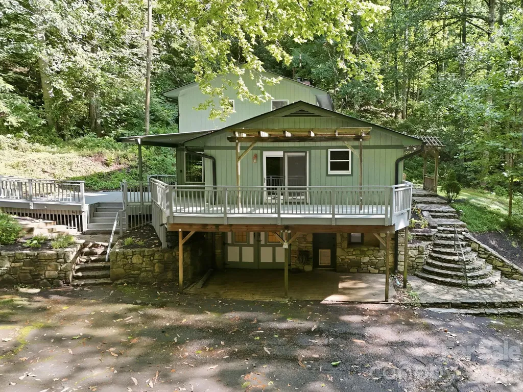 222 Morgan Cove Road Candler NC 28715