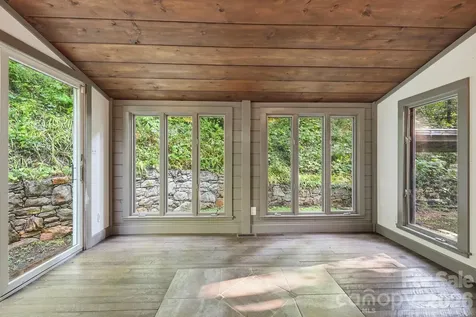 222 Morgan Cove Road Candler NC 28715